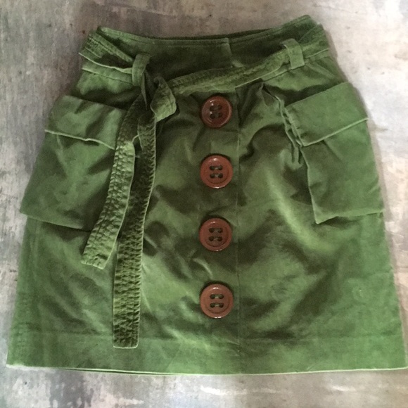Anthropologie Dresses & Skirts - Anthropologie Elevenses Green Velvet Skirt